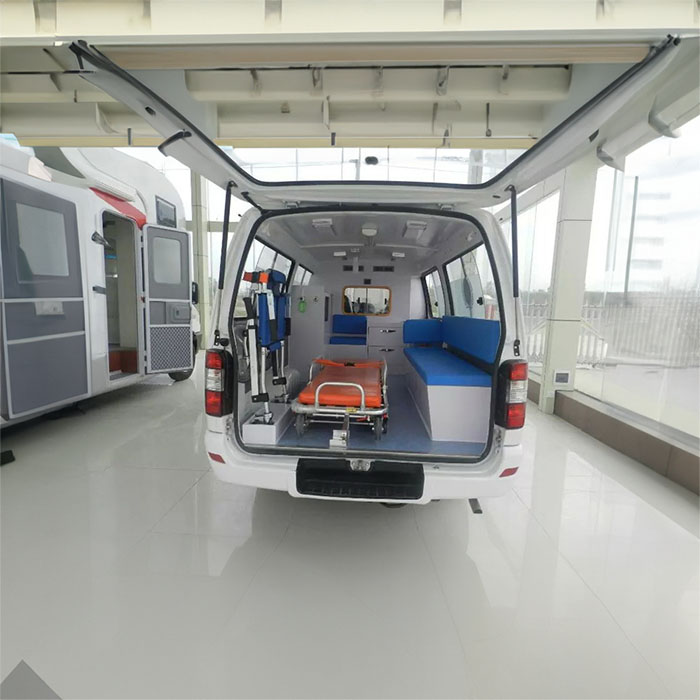 安徽省合肥市肥东县救护车租赁到芜湖市南陵县急救车租车联系方式 救护车多少钱一辆