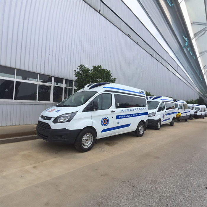 芜湖市第三人民医院租赁私人救护车转运到吉林白城 私人救护车出租多少钱