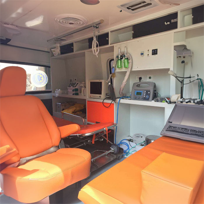 铜陵市皮肤病防治所预约私人救护车租赁到青海玉树 救护车出租价格表多少钱