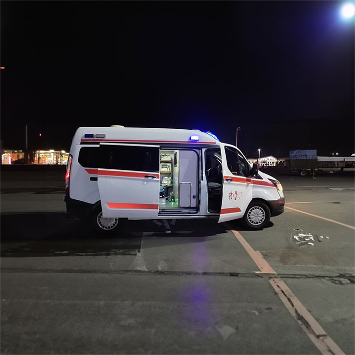 阜阳地区人民医院租私人救护车转院到青海海西 救护车如何收费出租公司