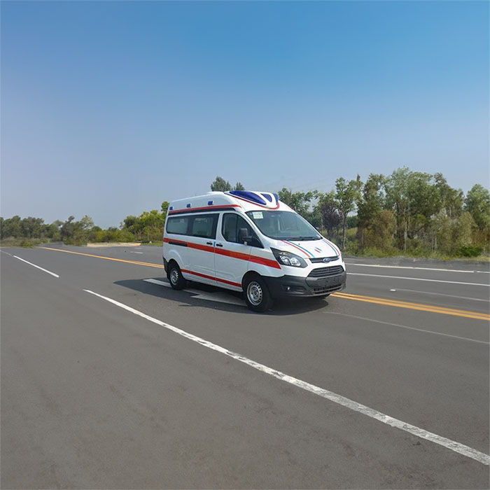 安徽省合肥市肥西县救护车转运到池州市东至县救护车租赁:救护车转运收费 急救车出租联系电话