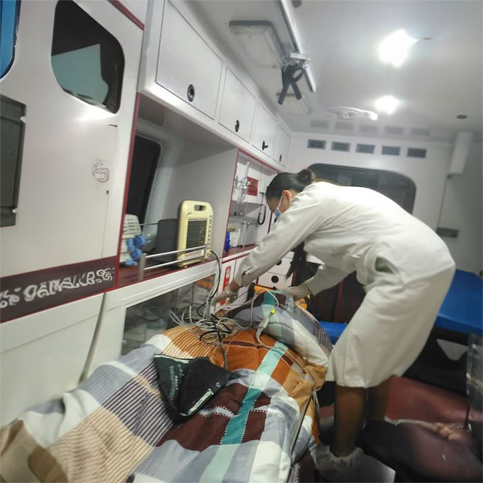 合肥蜀山区救护车转运到芜湖市鸠江区救护车租赁：999救护车跨省转运 120租赁联系方式