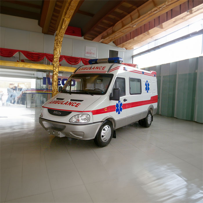 安徽医科大学第三附属学院租用私人救护车护送到江苏扬州 哪里能出租救护车
