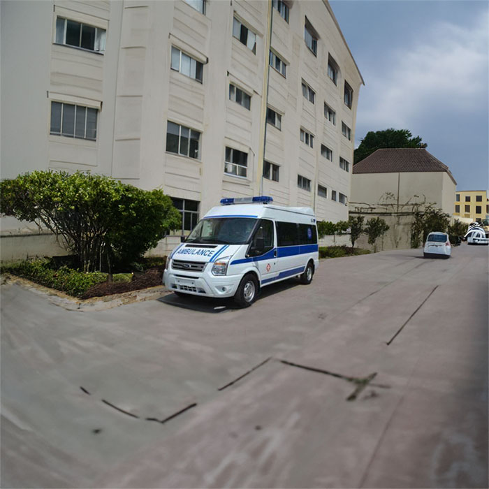 合肥肥东县救护车租赁到安庆市潜山县出租救护车 急救车租赁电话 120租车收费