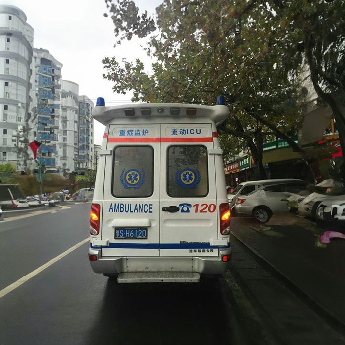 合肥市包河区救护车护送到黄山市屯溪区转院救护转运车