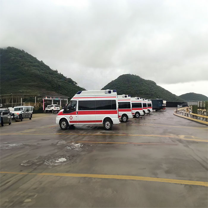 安徽合肥肥西县救护车租赁到亳州市利辛县救护车出租：救护车转运合同 接送病人救护车电话