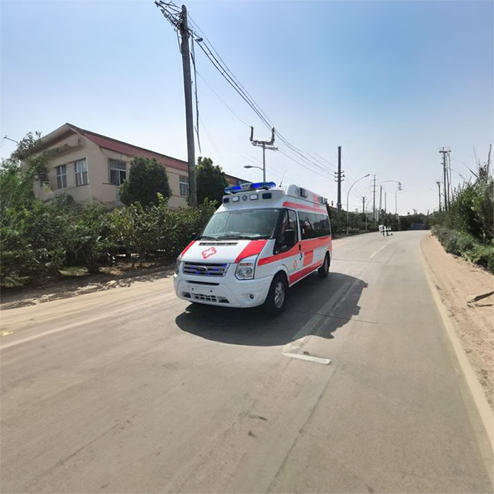 中国人民武装警察租私家救护车转院到浙江金华 救护车出租要交多少钱
